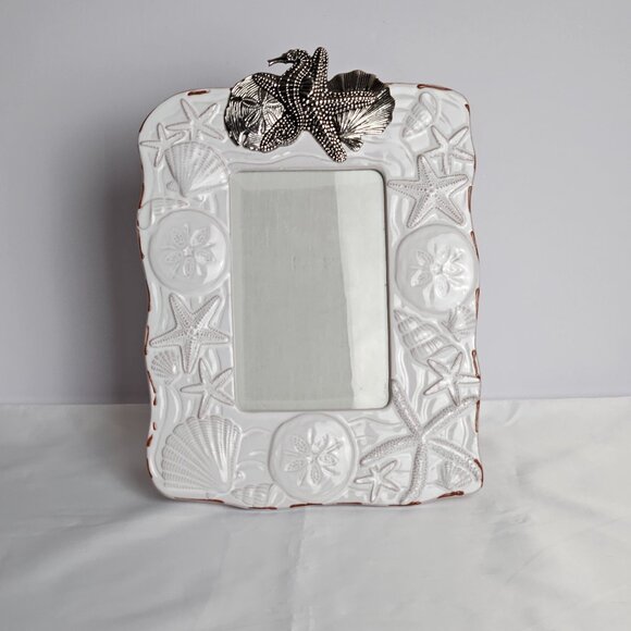Coastal Ceramic Seashell Starfish Seahorse Photo Frame 4x6 Beach Decor - Picture 1 of 15